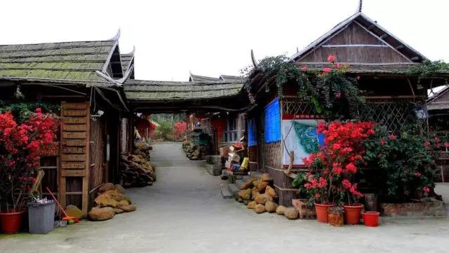 南宁旅游详细攻略,南宁旅游攻略有海吗