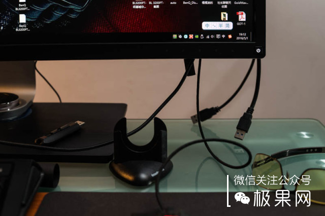 瓒呭ぇ灞忕數鑴戞樉绀哄櫒,瓒呭ぇ灞忔樉绀哄櫒