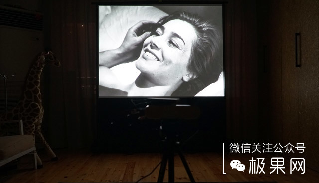 如何把客厅打造成影院的感觉,如何打造一个客厅影院