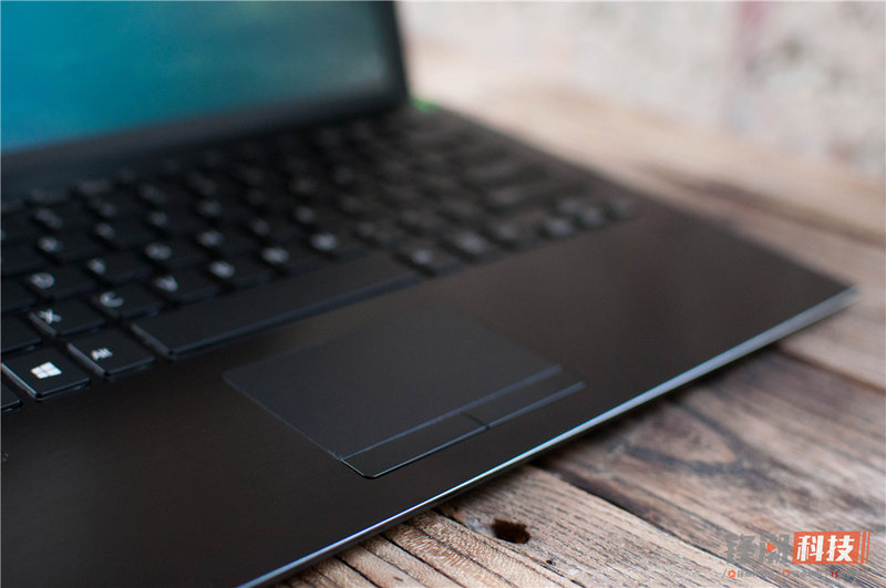 绅士与少女的相遇，2018款VAIO笔记本图赏