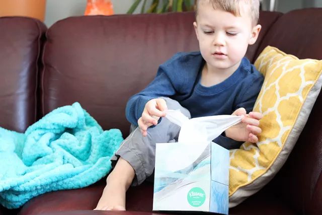 你家小屁孩怎么搞鼻涕？看看各路高手妈妈的“擤鼻涕教学法”