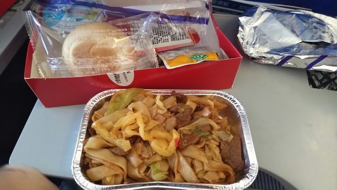 在泰国和泰国人对话,在泰国旅游怎么沟通