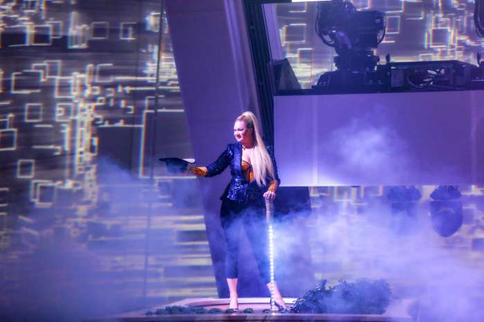 莲二爷美轮环邮——11姑娘的皇家海洋量子号公海飘荡日志