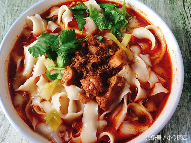 有名的鸡肉刀削面,鸡汤刀削面最正宗