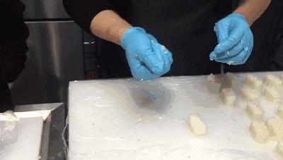 宁波小伙放弃7年国企铁饭碗,转行杀鱼,现在怎么样了?