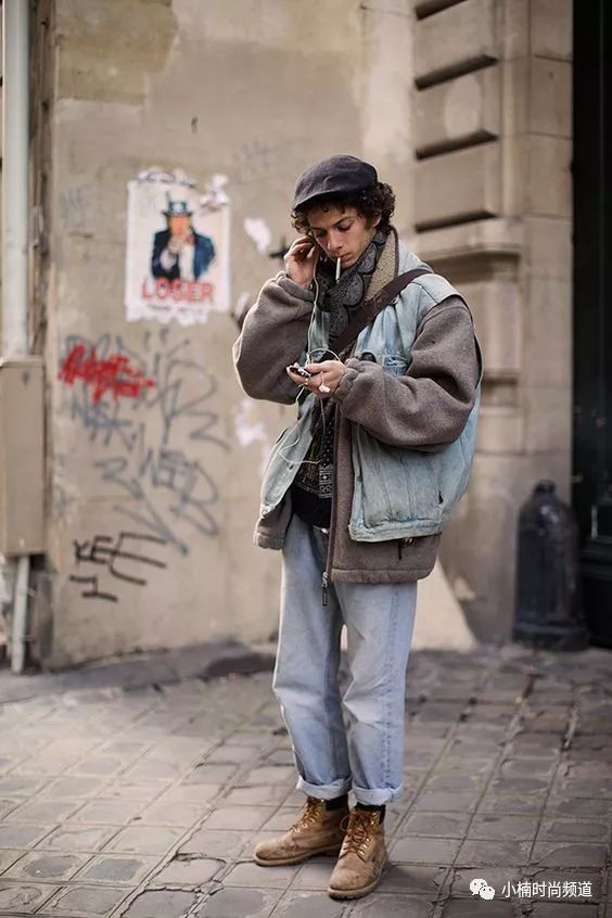 外搭背心应该怎么穿搭,牛仔背心应该怎么搭