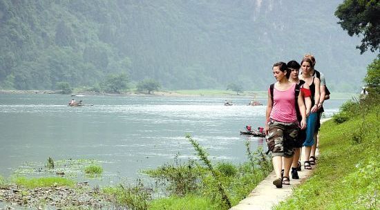 这8类户外用鞋，看完再也不会穿错