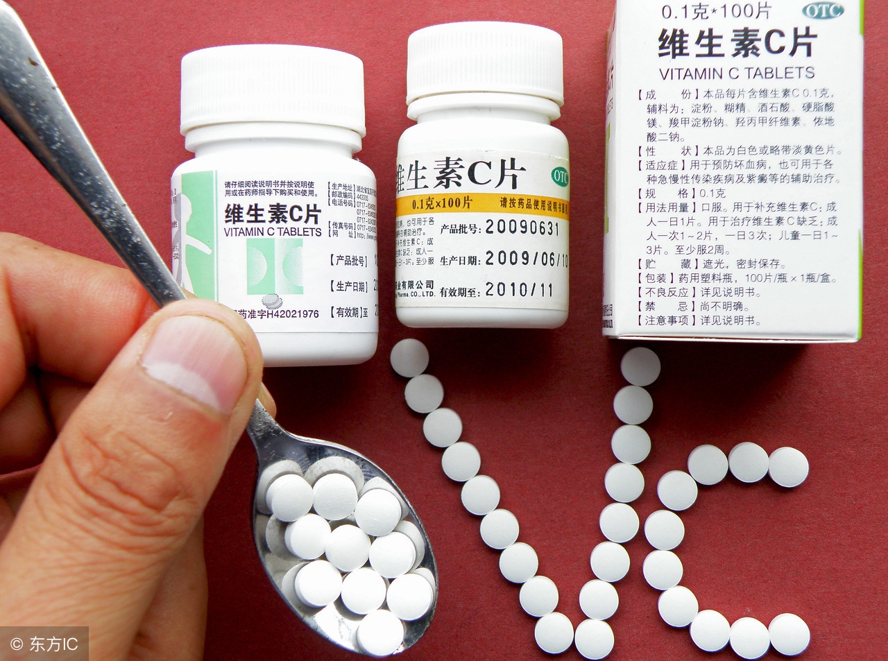 嫌吃水果麻烦，吃维生素片就能解决问题吗？可能对身体还有害处