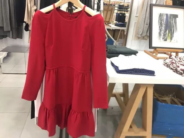 时代广场奥特莱斯打折店,katespade是什么档次