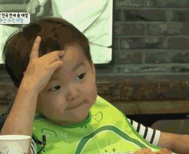 粉丝的钱有多好赚?唐嫣设计的淘宝风包包,售价超万元官方涨价卖