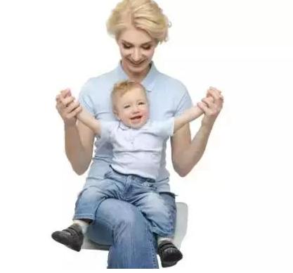 摇晃孩子可以促进前庭功能发育吗,儿童前庭平衡转圈训练