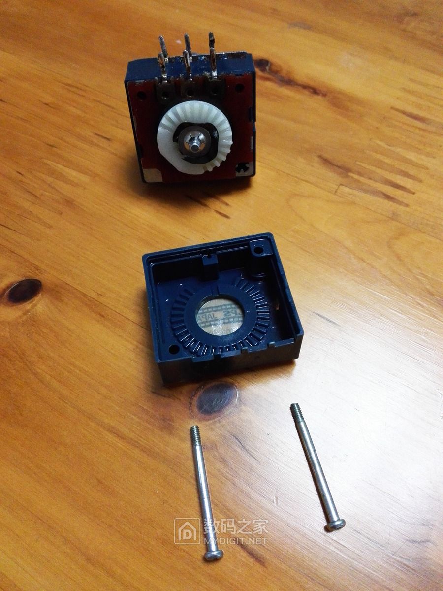 甲类功放电位器维修视频,新德克功放电位器维修