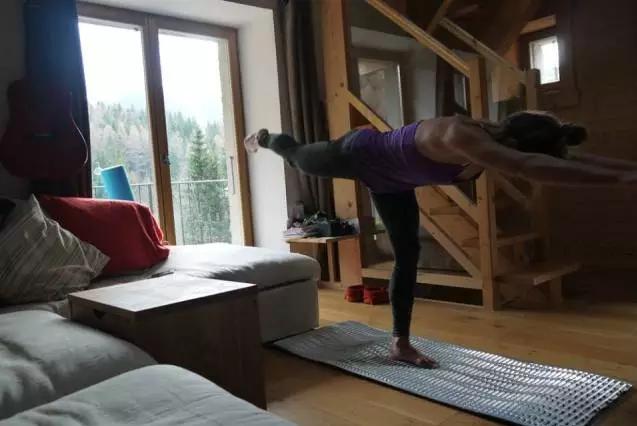 怎么样轻松崴脚,绷带怎么绑预防崴脚