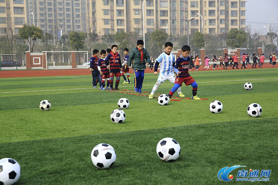 海安实小足球操,海安开发区实验学校足球
