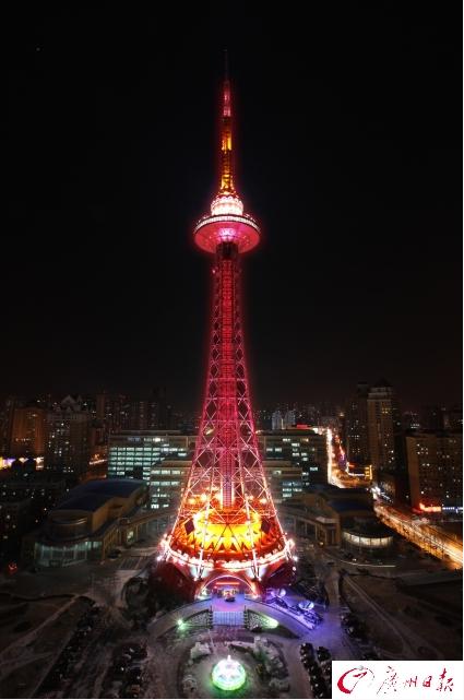 世界名塔亮灯,世界地标建筑灯光秀