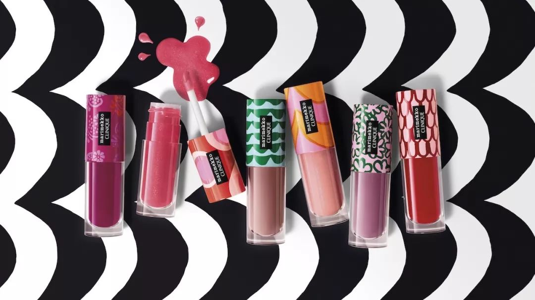 芬兰家饰品牌Marimekko与化妆品倩碧联手打造的彩妆,用在哪儿?