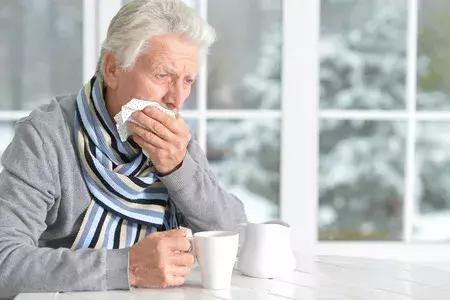 牙龈出血是缺乏什么维生素,牙龈出血吃维生素b2还是b6