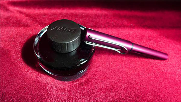 lamy黑钢笔,文青lamy钢笔