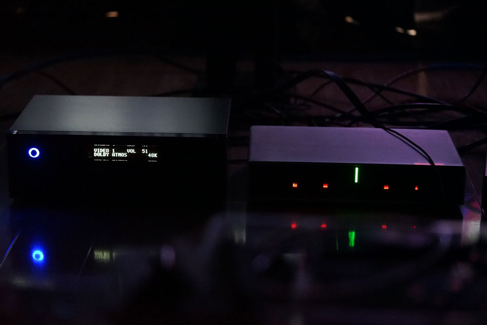 先看电影再吃鸡！英国路遥RotelRSP-1576家庭影院功放试用