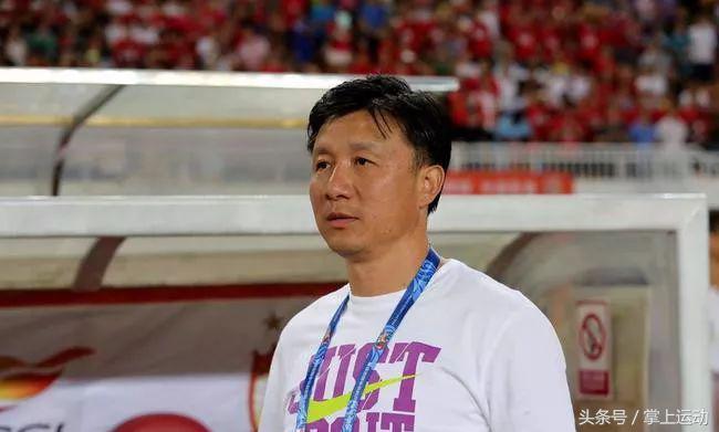 成耀东为什么要踢中乙,成耀东谈足球退步原因