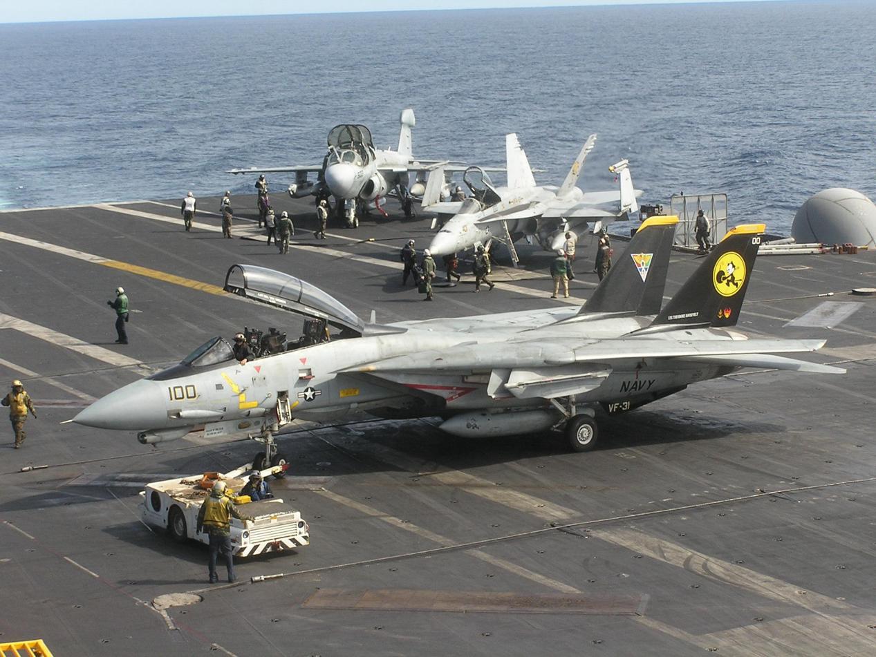 f-14和f-16谁更强,f-15战斗机和f-16的区别