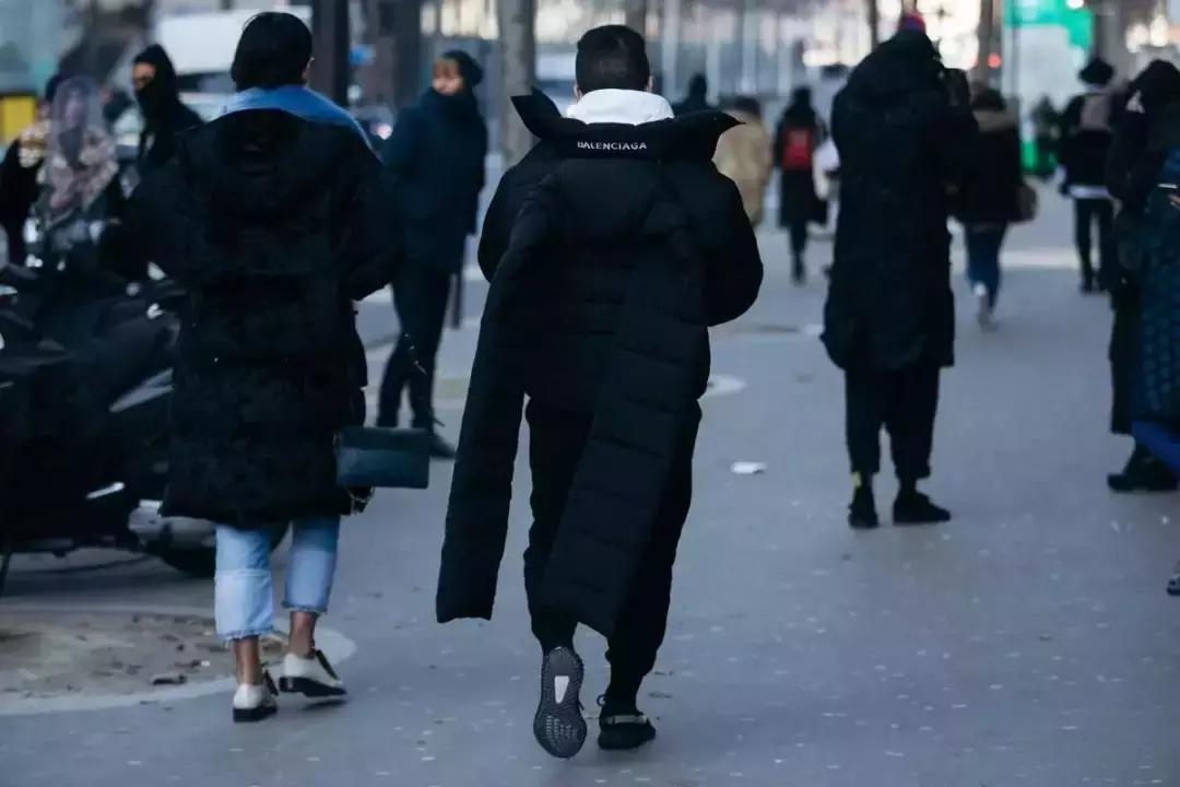 你的羽绒服里面是什么,你的羽绒服穿脏了吗