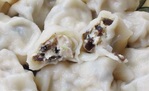 春节包馅饺子里面放什么吉利,过春节吃啥馅饺子最吉利