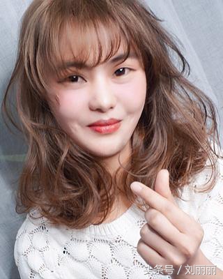 大脸盘发型女2020流行发型,大脸盘的女生适合什么样的发型