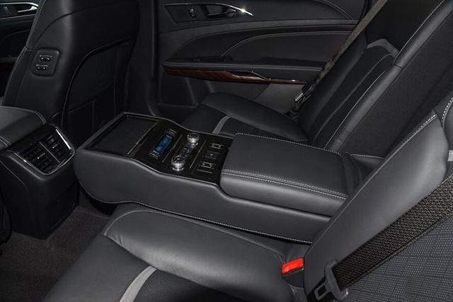 福特高顶车20万,福特轿车20万左右车款