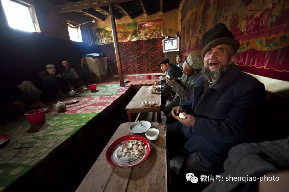 走进澜沧古茶,南疆百年老茶馆