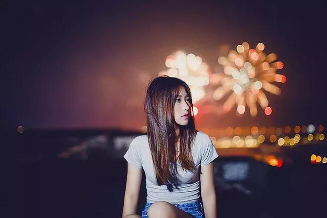 大王教你用手机拍烟花大片（内附南宁*花爆烟竹**售卖点及燃放攻略）