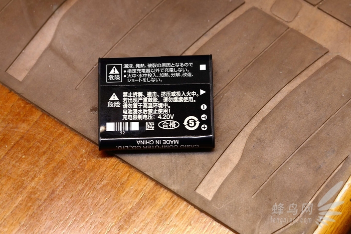 卡西欧fr100l和卡西欧fr100区别,卡西欧exfr10和fr100的区别