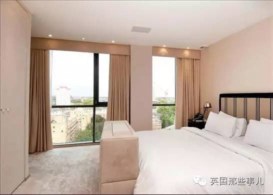 陪他们嗨他们就给你豪宅免费住。今天伦敦这条画风清奇的招租，我不敢去-。-！