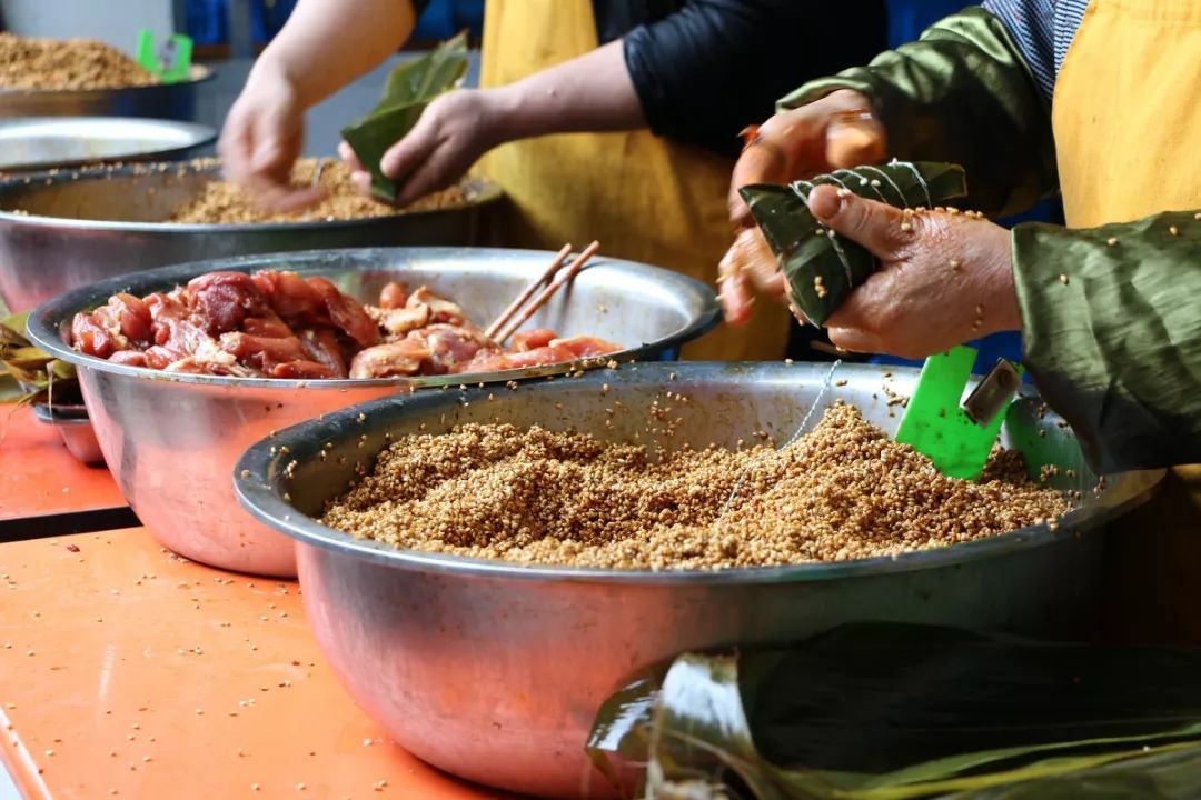 春节上海深度游玩攻略,上海春节游玩攻略老城区