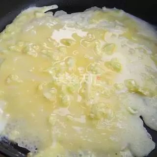 懒人煎饼两分钟就搞定了,一分钟教会你做正宗的煎饼果子