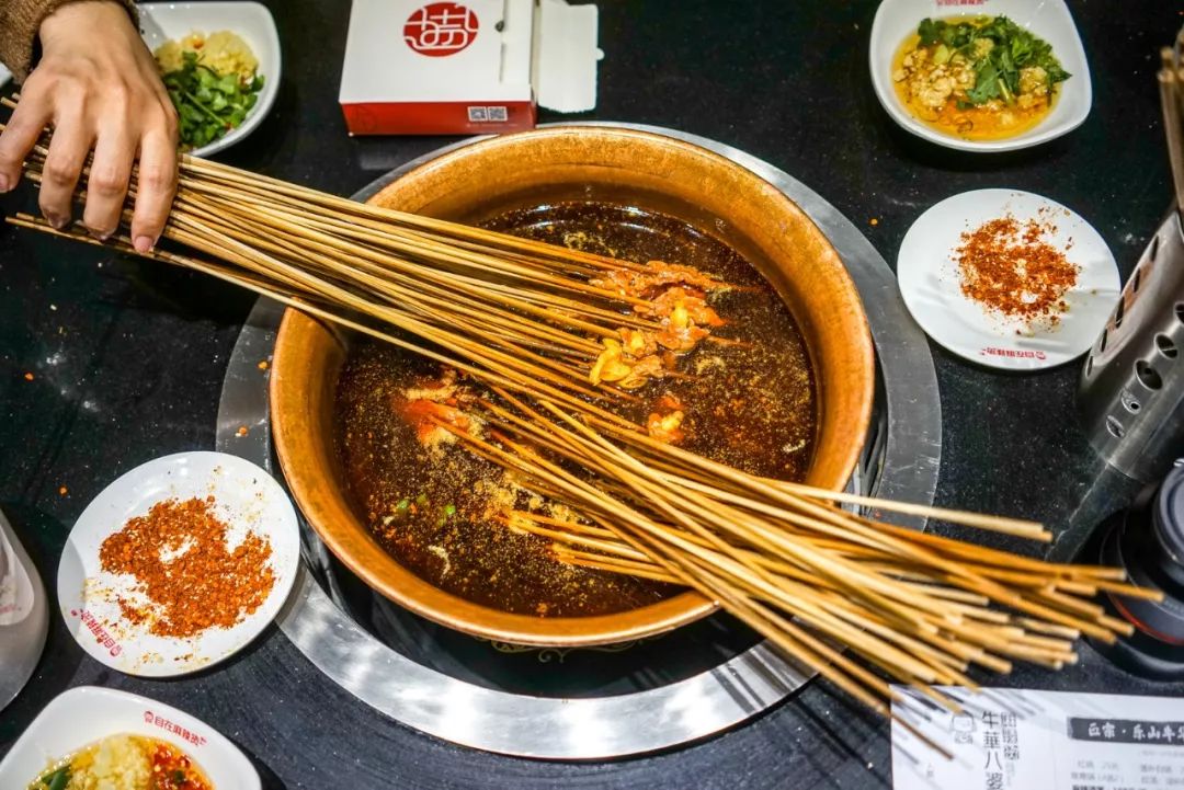 牛华八婆麻辣烫成都高新区,牛华八婆麻辣烫春熙路店