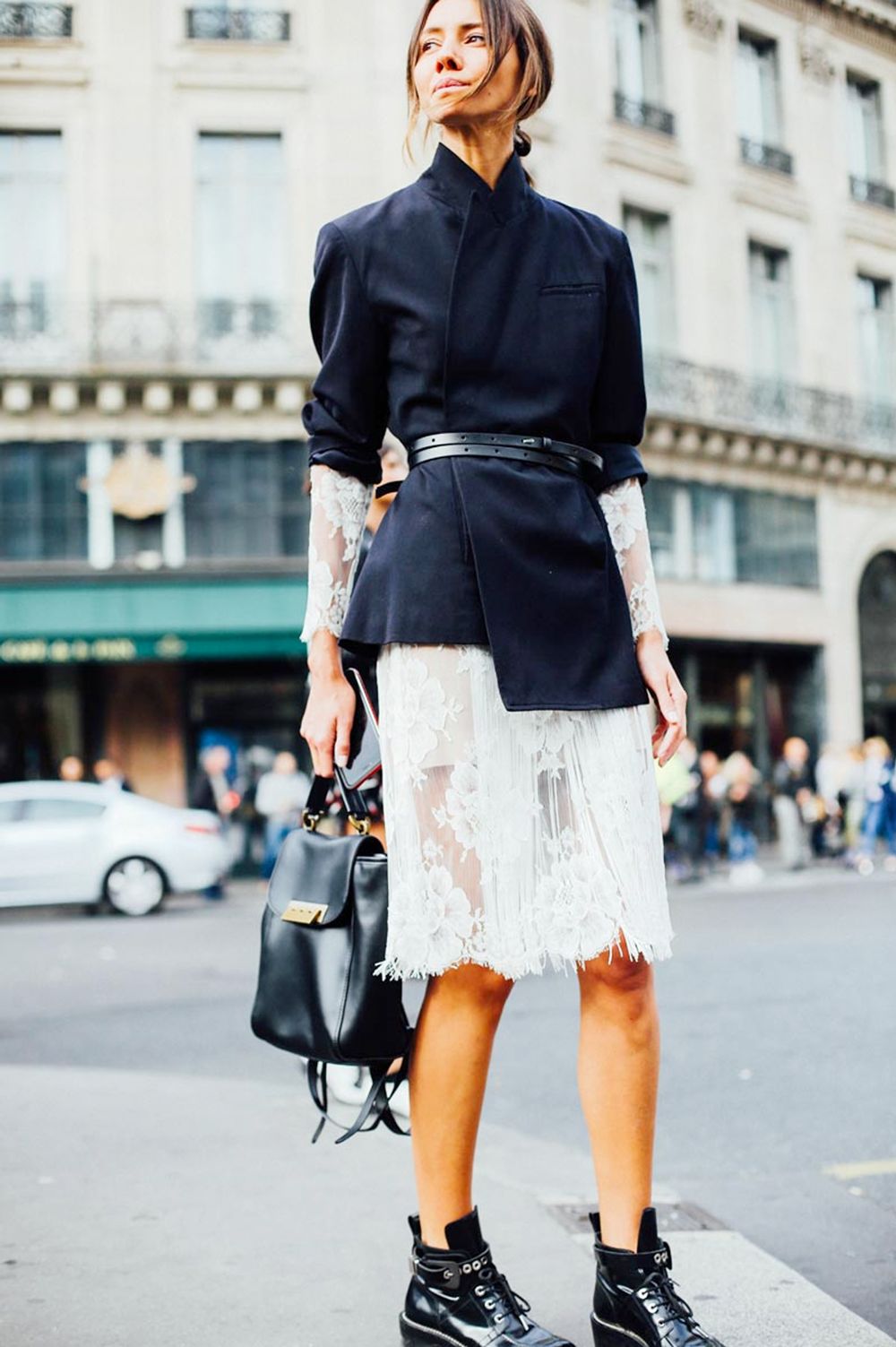 金南珠露背装,金南珠穿西装