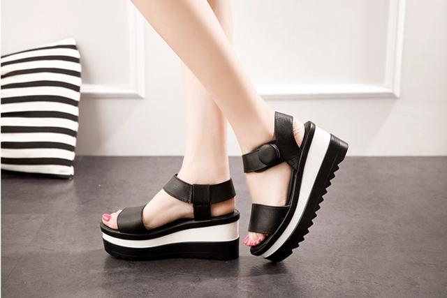 特别有女人味的高跟凉鞋,软底鞋久站不累的厚底凉鞋