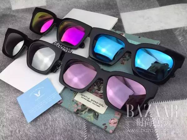 杨幂同款墨镜迪奥 (宋茜杨幂经典款手袋)