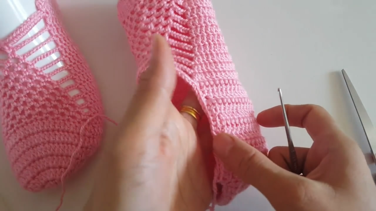 暖腿袜钩织教程,保暖袜套的裁剪和做法