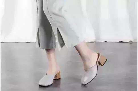 新手如何选择适合自己的高跟鞋,如何选择适合自己的高跟鞋的高度
