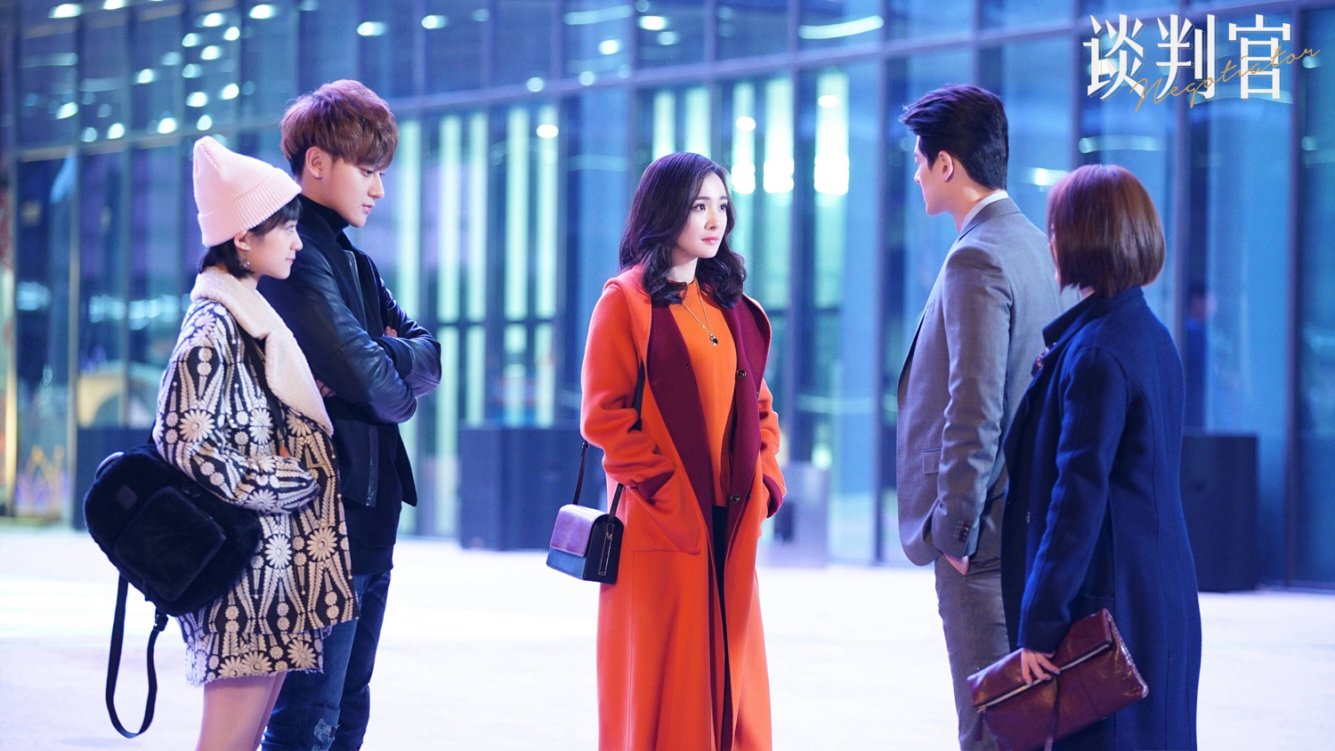 大幂幂的穿搭真是自成一派,大幂幂终于换上女装