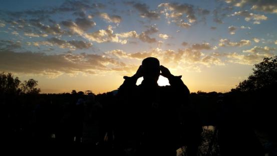 相机和手机拍照的效果区别在哪呢,相机与手机拍摄效果对比