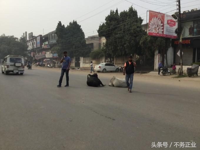 旅行|CoordinateBook04-No.225.3176°N,82.9739°E印度