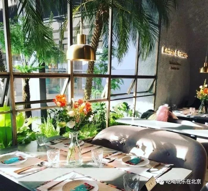 这座美食地标、洗刷了王府井小吃街坑游客的骂名