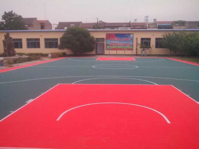 悬浮式拼装地板篮球场施工流程,九龙坡篮球场悬浮式拼装地板