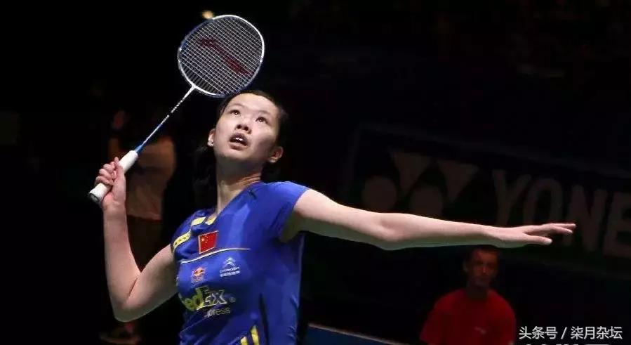 羽毛球如何发好高远球,羽毛球如何打好高远球