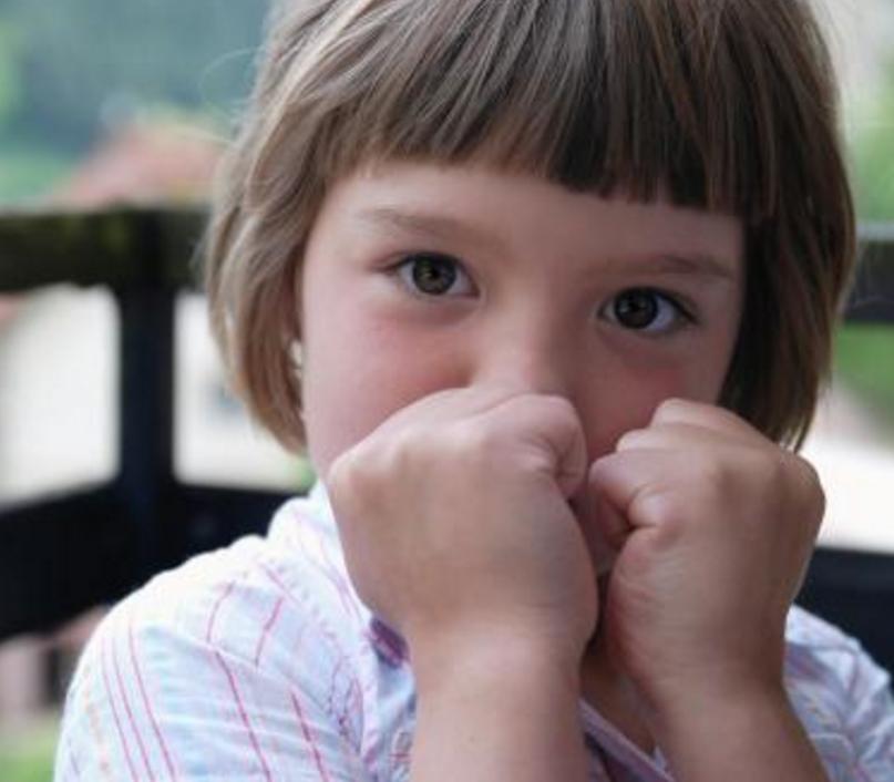 请你善待你的孩子,请你尊重你的长辈