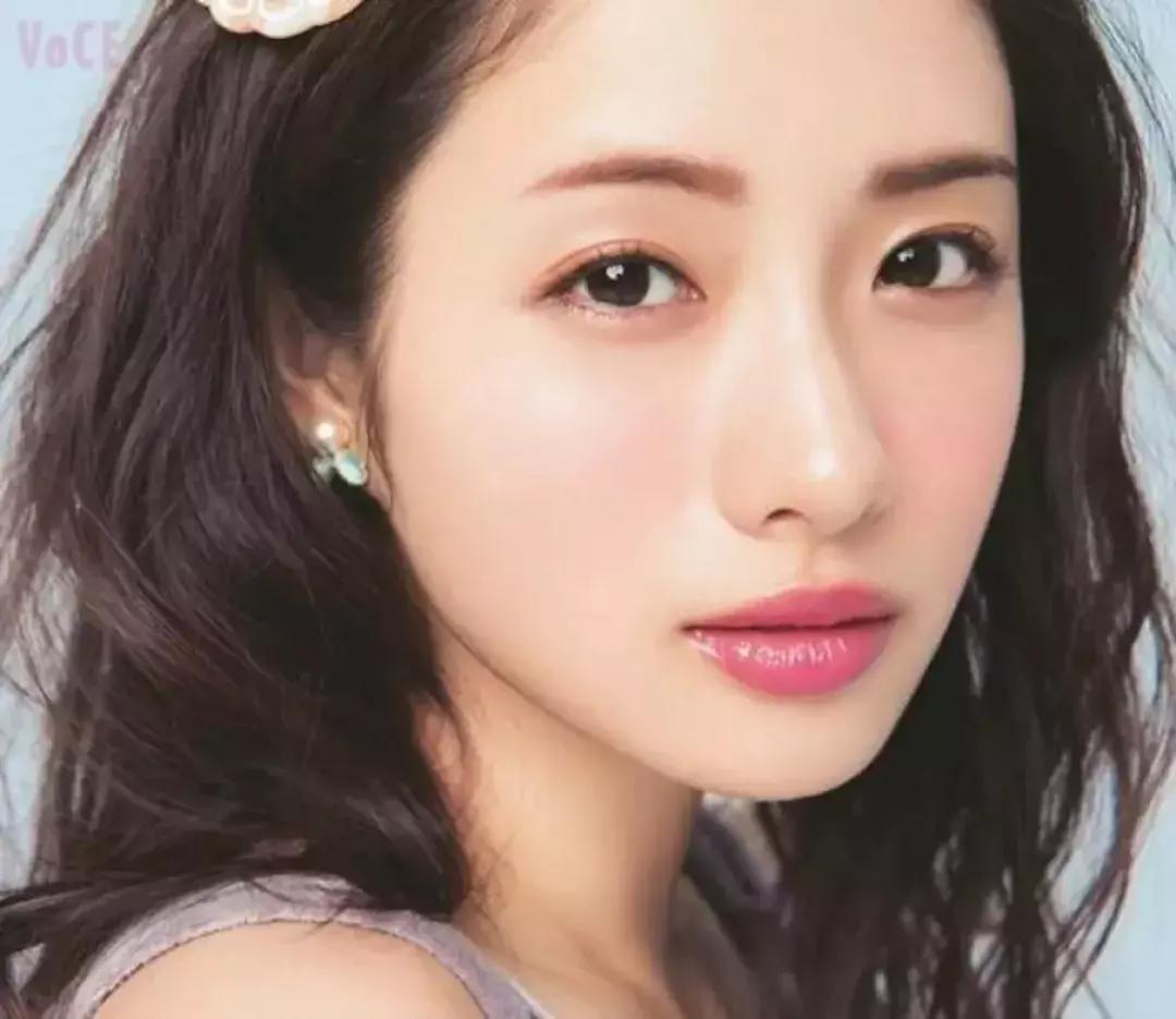 雪莉口红哪个好看,雪莉的口红色号