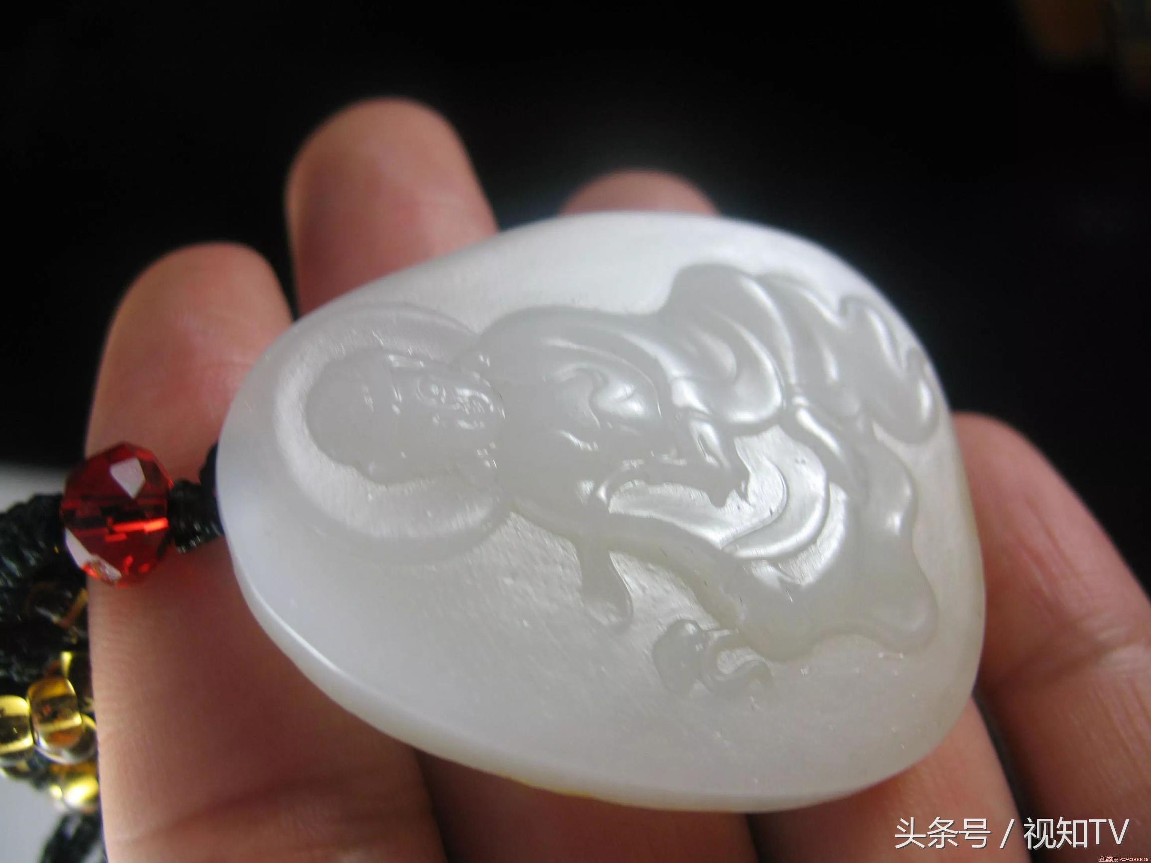 为什么中国人崇拜玉,从古至今中国人为什么那么喜欢玉